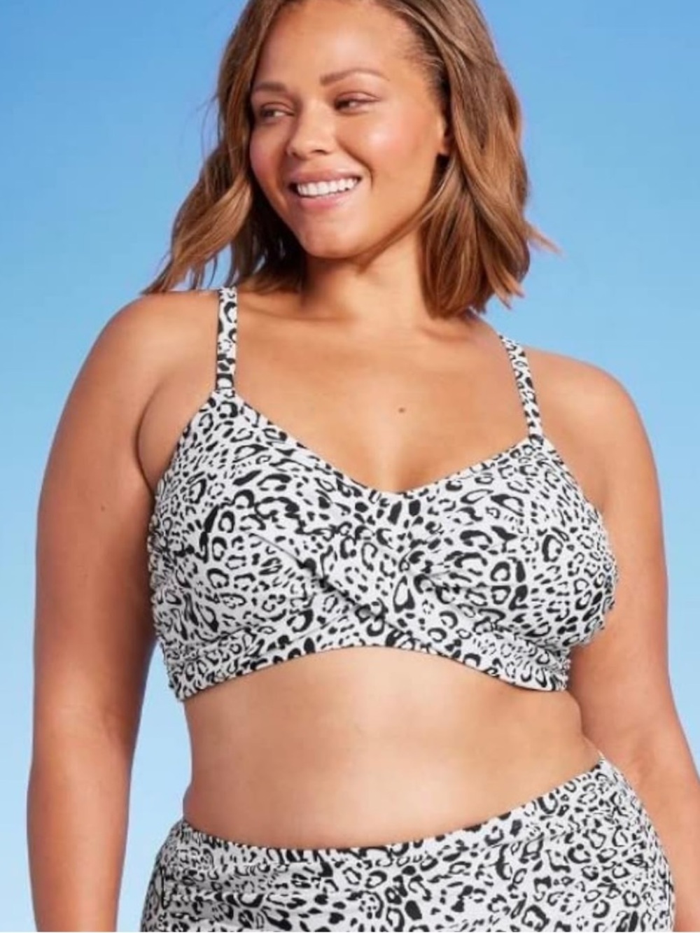 Kona Sol Bikini Top size small 4-6 Women's Leopard swimsuit bathing suit